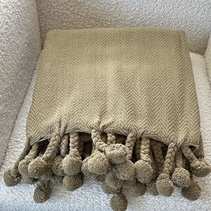 Olive Green Throw Blanket - 100% Cotton